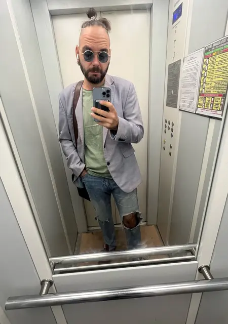 Глеб из Бишкека, ищу на сайте приятное времяпровождение