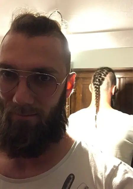 Andrea из Турина, мне 40, познакомлюсь для вирта