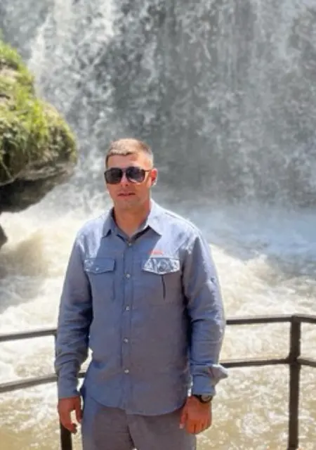 Varik из Варшавы, ищу на сайте общение