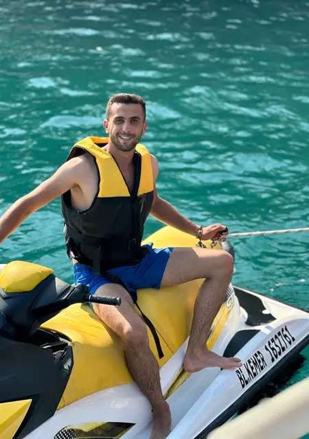 Durmu из Измира, мне 28, познакомлюсь без обязательств