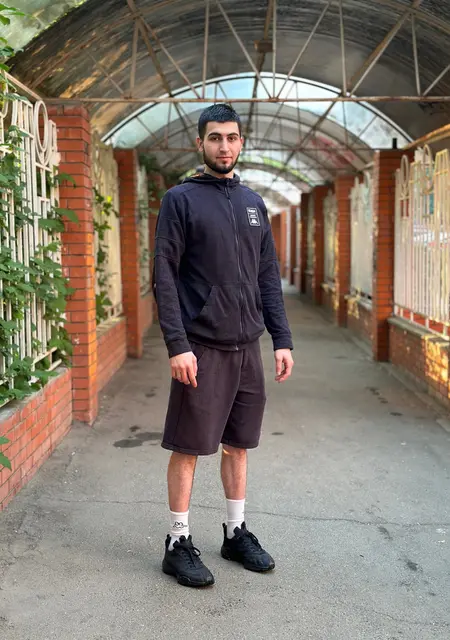 Алексей из Праги, мне 26, познакомлюсь для общения