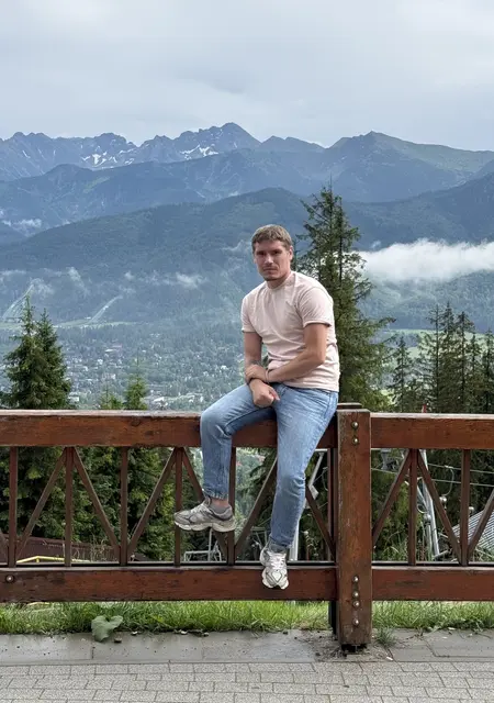 Demian из Палермо, ищу на сайте знакомства на одну ночь