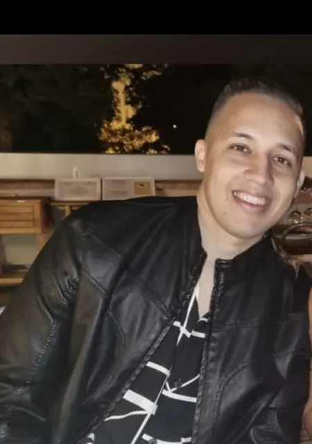 Soy José León, 27 años, conociéndome para chatear en Madrid Centro