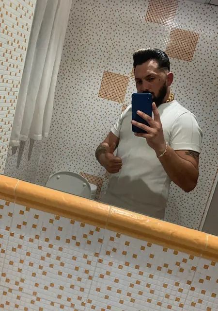 Felipe de Bullas, busco en el sitio relación sin ataduras