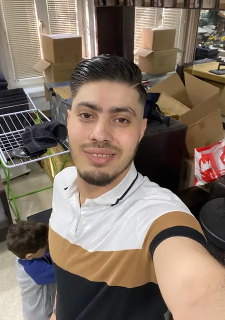 Khaled из Вены, мне 29, познакомлюсь на одну ночь