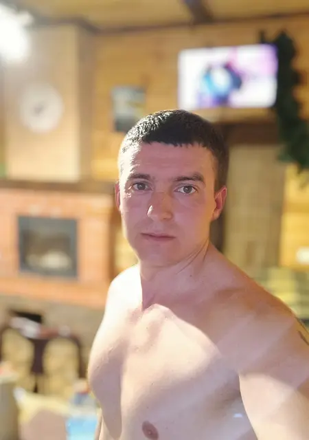 Пётр из Тбилиси, ищу на сайте знакомства на одну ночь