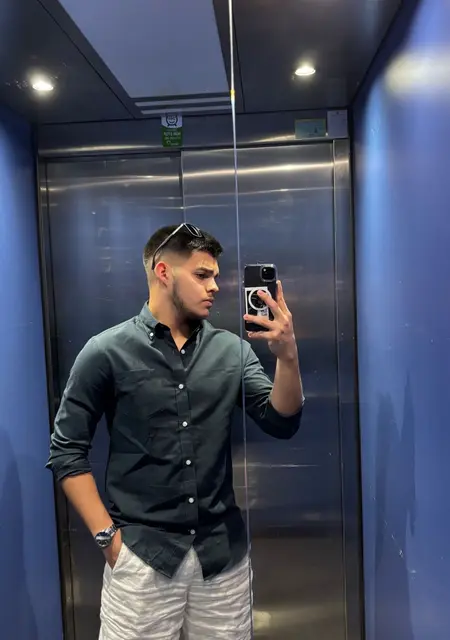 Yadi de Bilbao, tengo 19 años, listo para conocer para lío de una noche