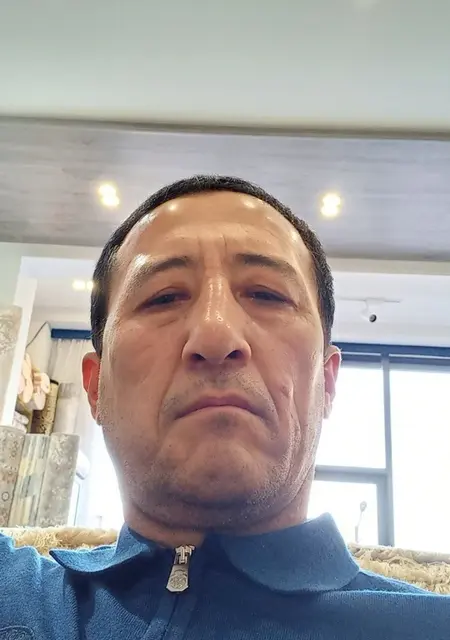 Я Odiljon, 48, знакомлюсь для открытые отношения в Ташкенте