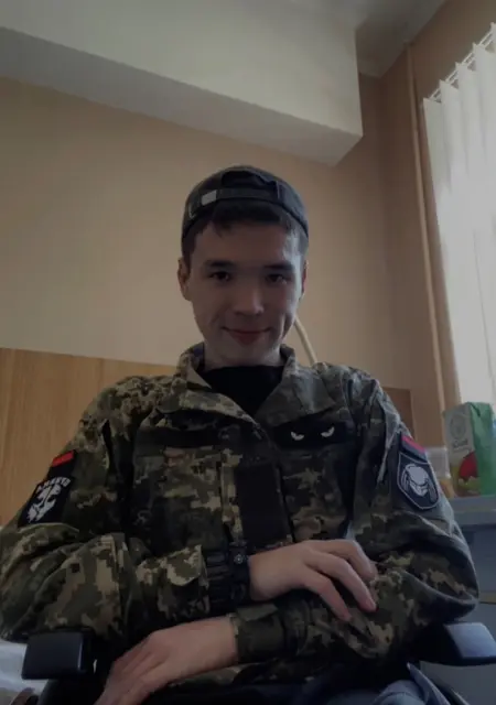 Данил з Києва, шукаю на сайті вірт