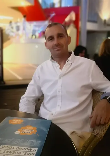 Florinalin de Manresa, busco en el sitio relación a largo plazo