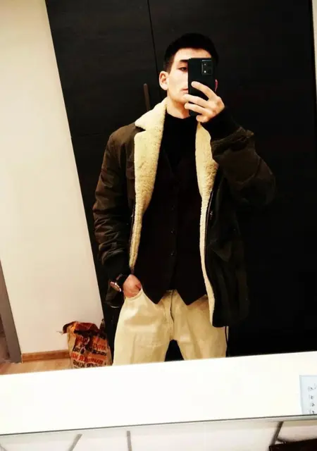 Grisha de Torrevieja, tengo 23 años, listo para conocer para relación sin ataduras