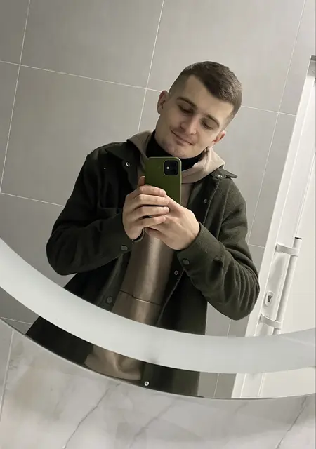 Vitaliy из Тернополя, мне 24, познакомлюсь для вирта