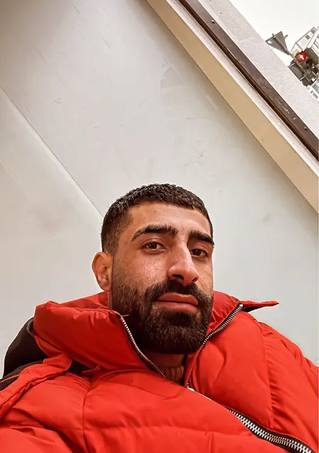 Я Alli, 27, знакомлюсь без обязательств в Франкфурте-на-майне