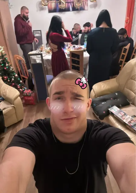 Никита из Лаге, мне 20, познакомлюсь для вирта