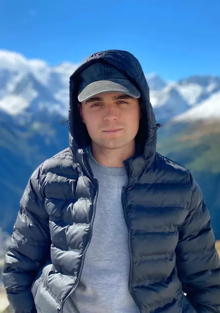 Я Сергей, 29, из Фрайзинг, ищу знакомство для постоянных отношений