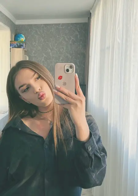 Я Anna, 26, знакомлюсь для совместных путешествий в Париже