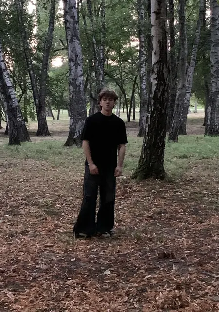 Я Станислав, 20, из Праги, ищу знакомство для постоянных отношений