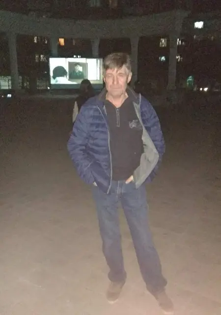 Я Alexander, 58, знакомлюсь на одну ночь в Караганде