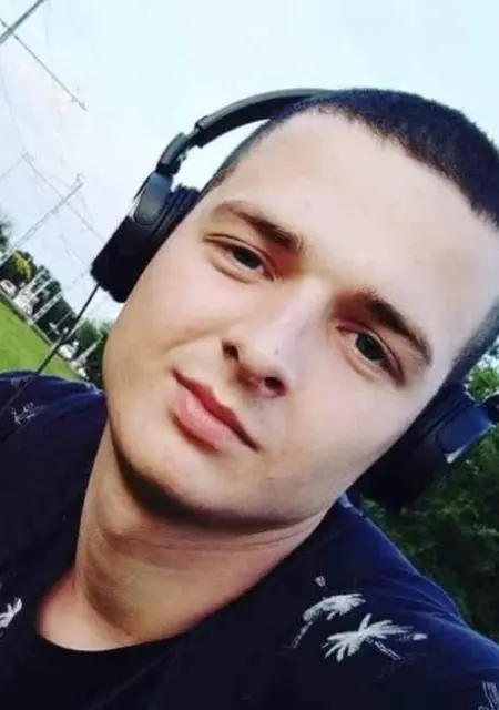Vitalii из Млава, ищу на сайте приятное времяпровождение