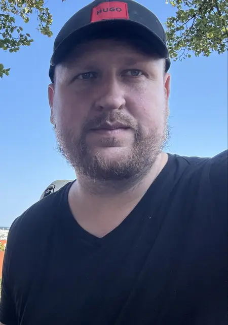 Soy Keinan, 35 años de Adeje, busco conocer gente para pasatiempo agradable