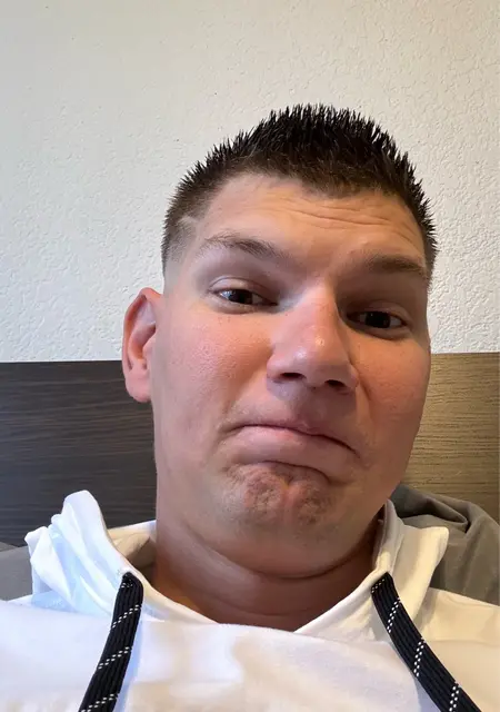 Marcin из Саут-Шилдс, ищу на сайте знакомства на одну ночь