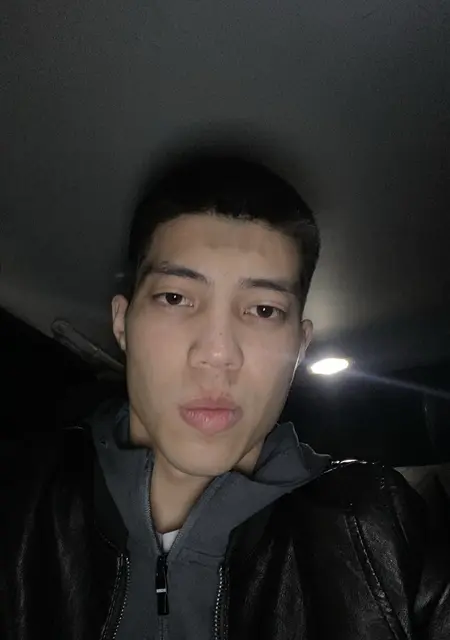 Sukhrab de Blanes, busco en el sitio lío de una noche