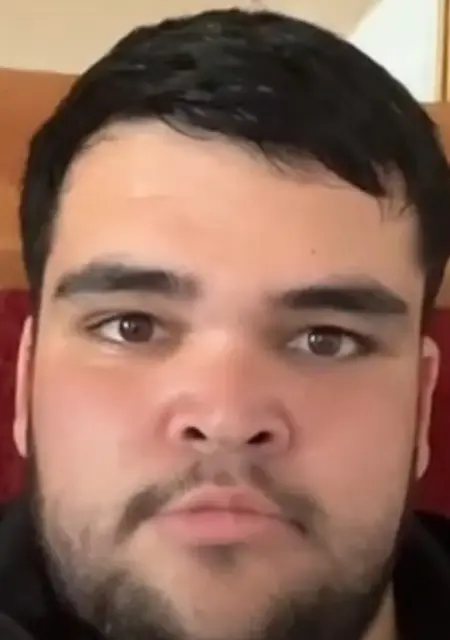 Сосо из Франкфурта-на-майне, ищу на сайте общение