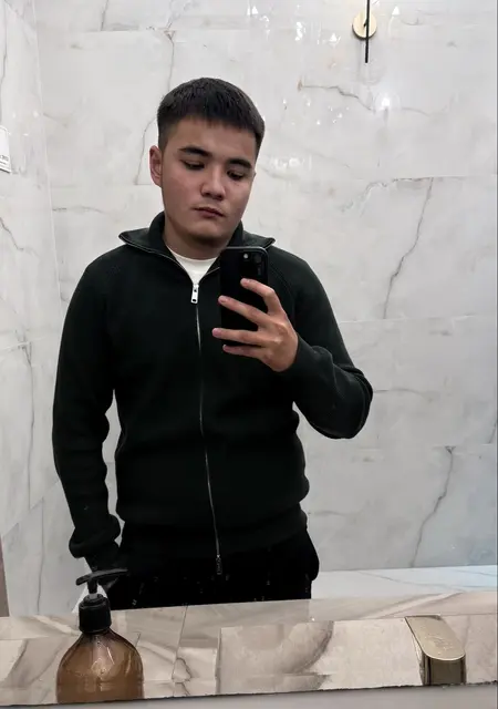 Аян из Павлодара, мне 18, познакомлюсь на одну ночь