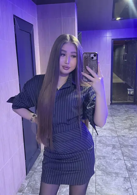 Я Ерке, 21, знакомлюсь на одну ночь в Алматы