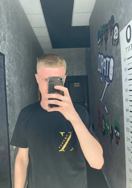 Даниил из Пинска, ищу на сайте общение