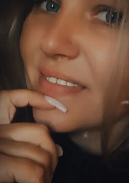 Liudmyla з Івано-Франківська, шукаю на сайті постійні стосунки