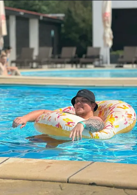 Николай из Харькова, ищу на сайте совместные путешествия