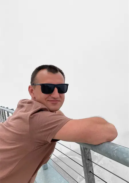 Я Евгений, 37, из Кишинёва, ищу знакомство для приятного времяпровождения