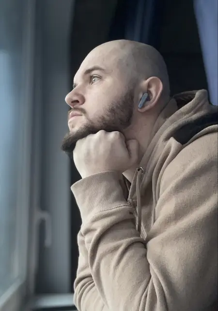 Богдан з Кропивницького, мені 25 років, познайомлюсь для спілкування