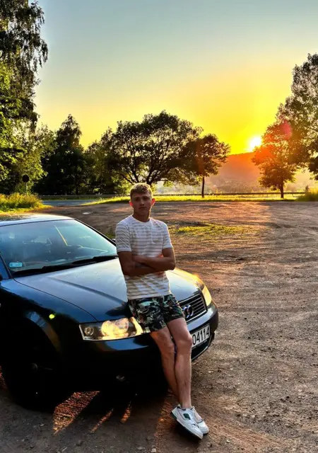 Dima из Вроцлава, ищу на сайте постоянные отношения