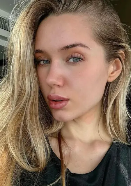 Анна из Киева, мне 29, познакомлюсь для совместных путешествий