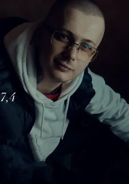 Константин из Сум, мне 29, познакомлюсь для постоянных отношений