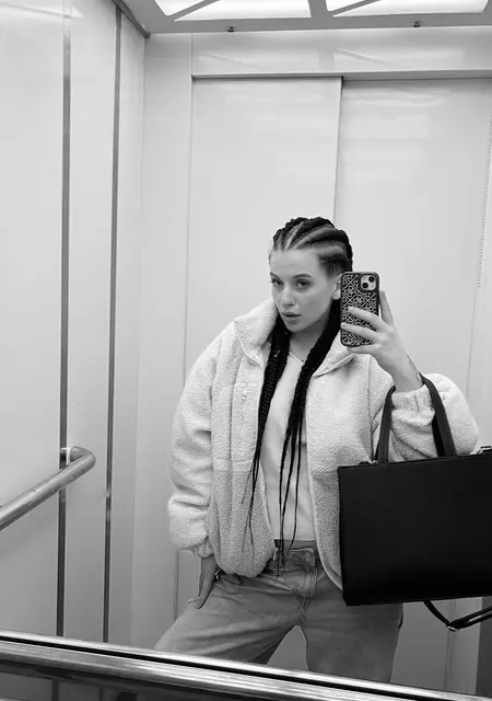 Я Керолайн, 20 років, знайомлюсь для відкриті стосунки у Івано-Франківську