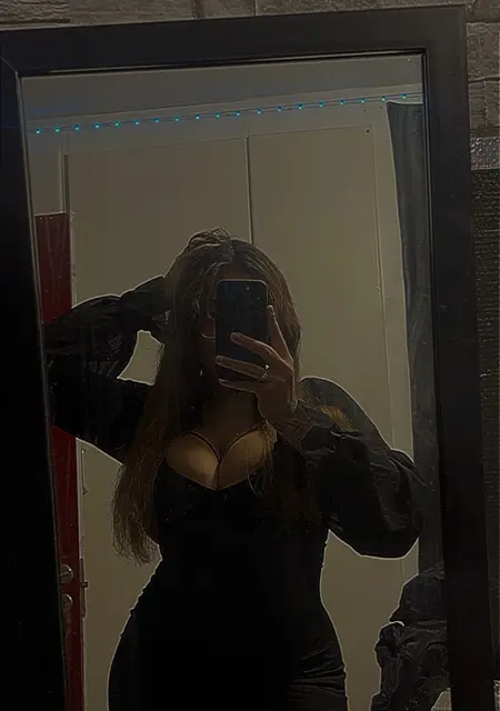 Я Moderated, 21, знакомлюсь для вирта в Эребре