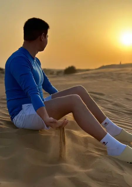 Nikita из Дубая, мне 29, познакомлюсь на одну ночь