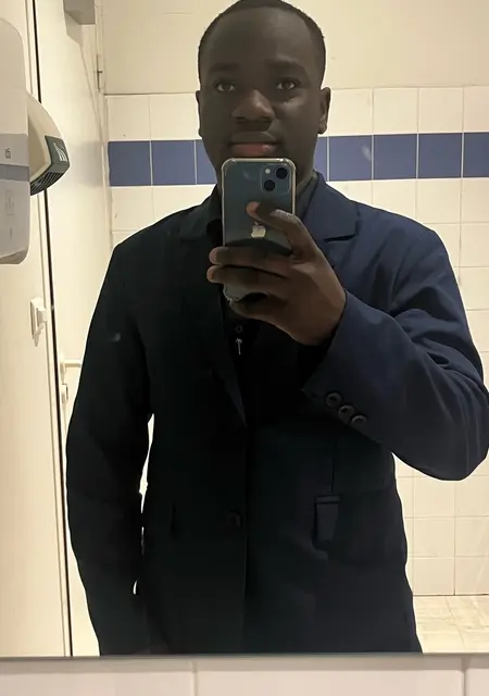 Aloys из Авиньон, ищу на сайте знакомства на одну ночь