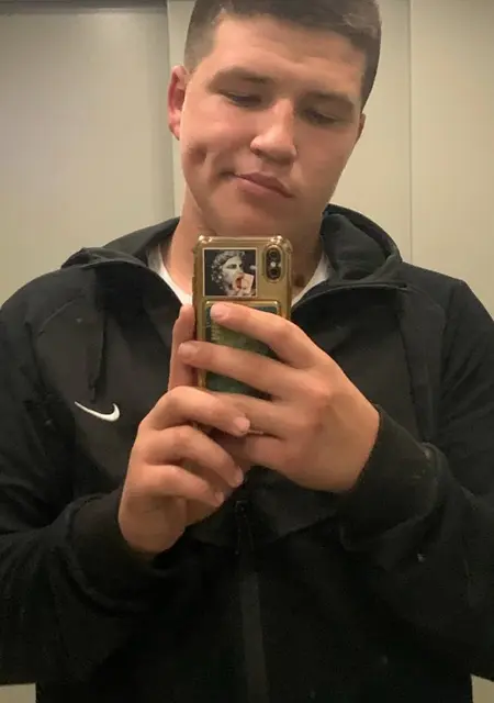 Максим из Мадрида, ищу на сайте знакомства на одну ночь