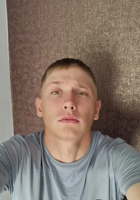 Я Виталий, 27, знакомлюсь без обязательств в Одессе