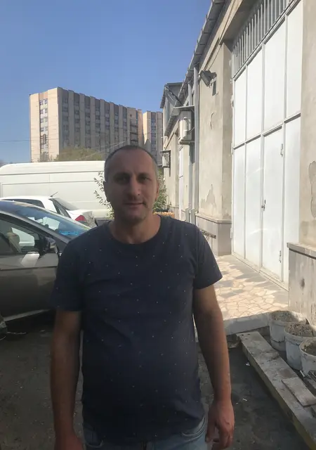 Gago из Еревана, мне 38, познакомлюсь для приятного времяпровождения