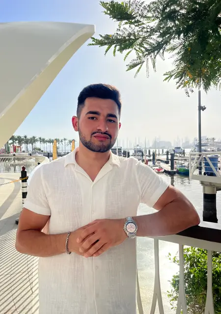 Gevrog из Дубая, мне 27, познакомлюсь для открытые отношения