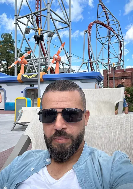 Я Feras, 45, из Берлина, ищу знакомства на одну ночь