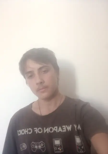 Ivan из Либёрец, мне 18, познакомлюсь для вирта