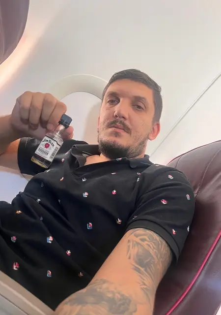 Раду из Тбилиси, ищу на сайте знакомства на одну ночь