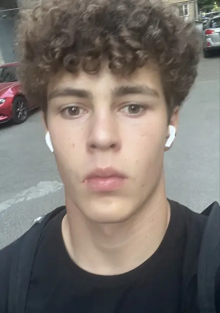 Марк з Могилів-Подільський, шукаю на сайті знайомства на одну ніч