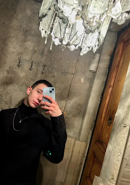 Марк из Киева, ищу на сайте вирта